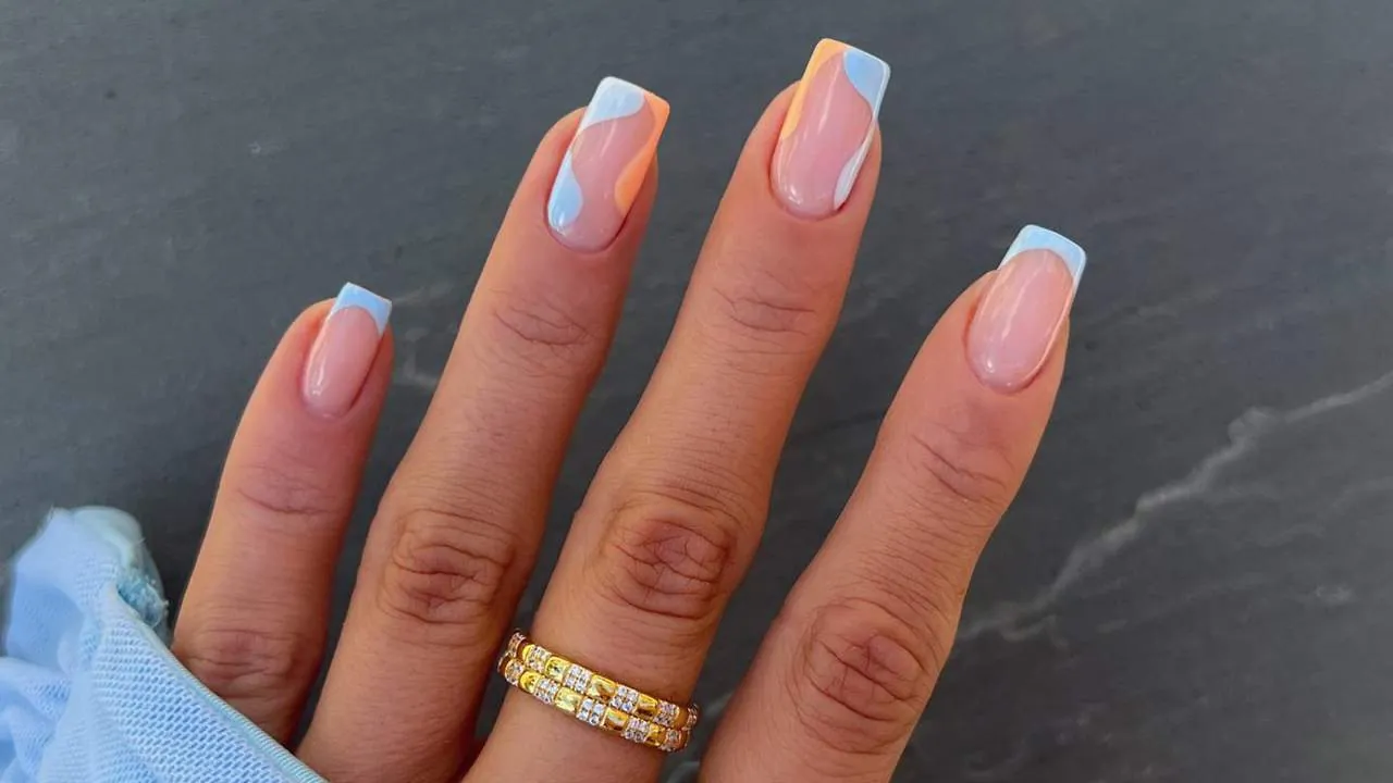 Uñas Acrílicas — By Glow